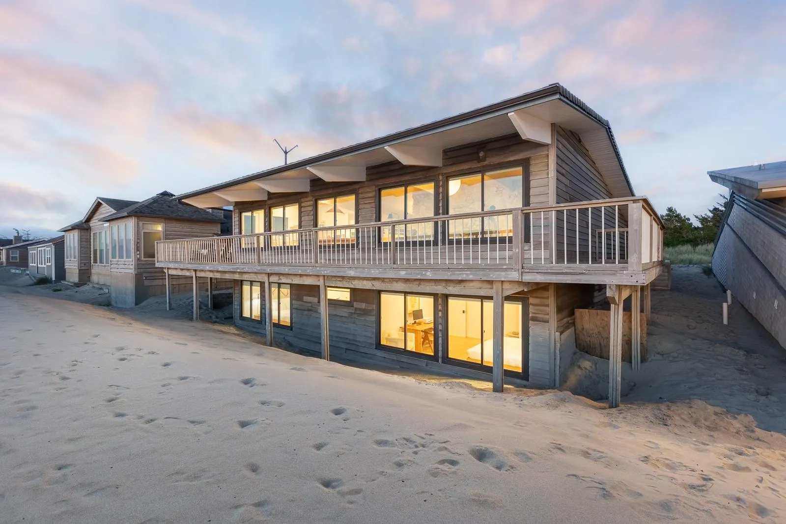 Marisol exterior view