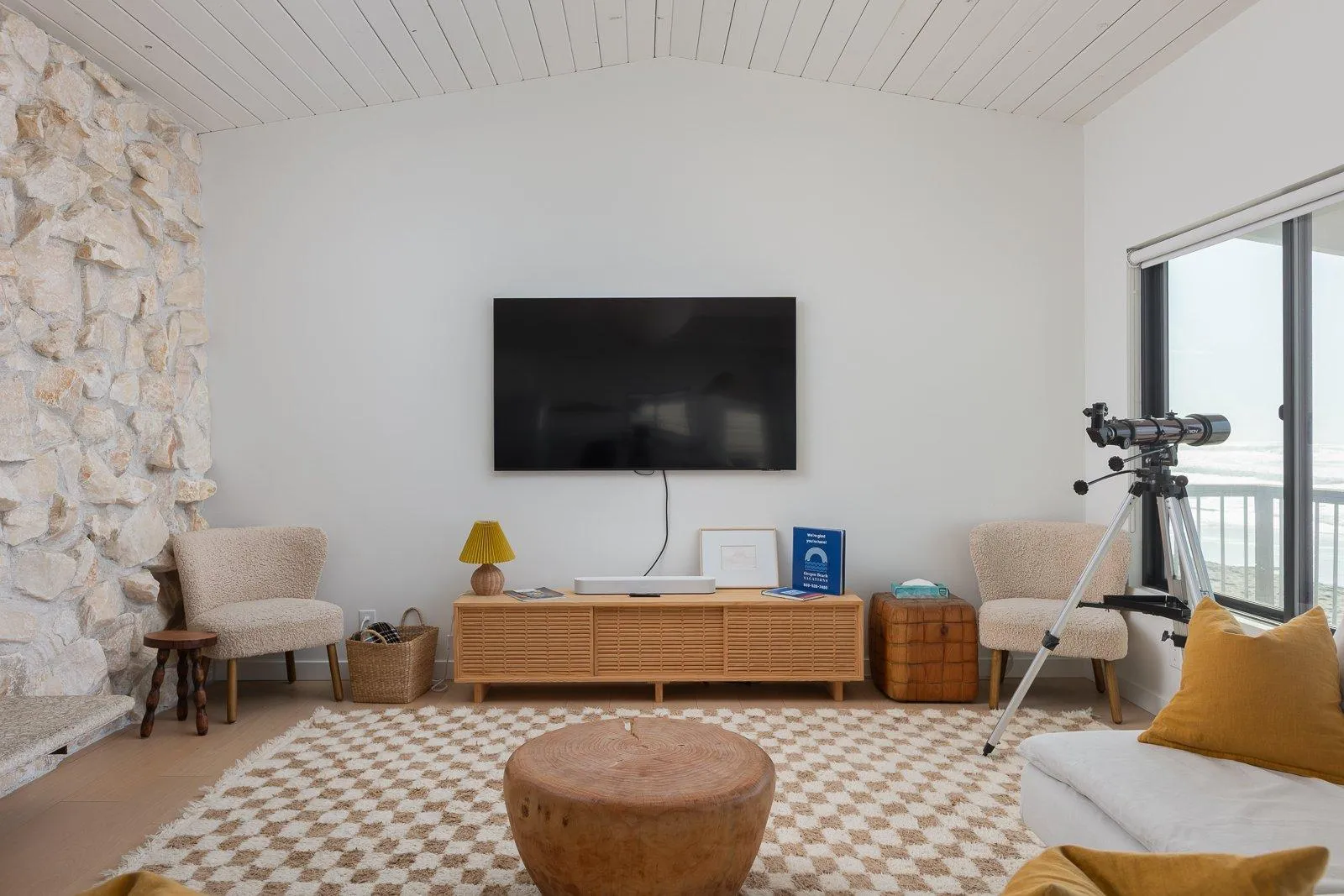 Living room with fireplace